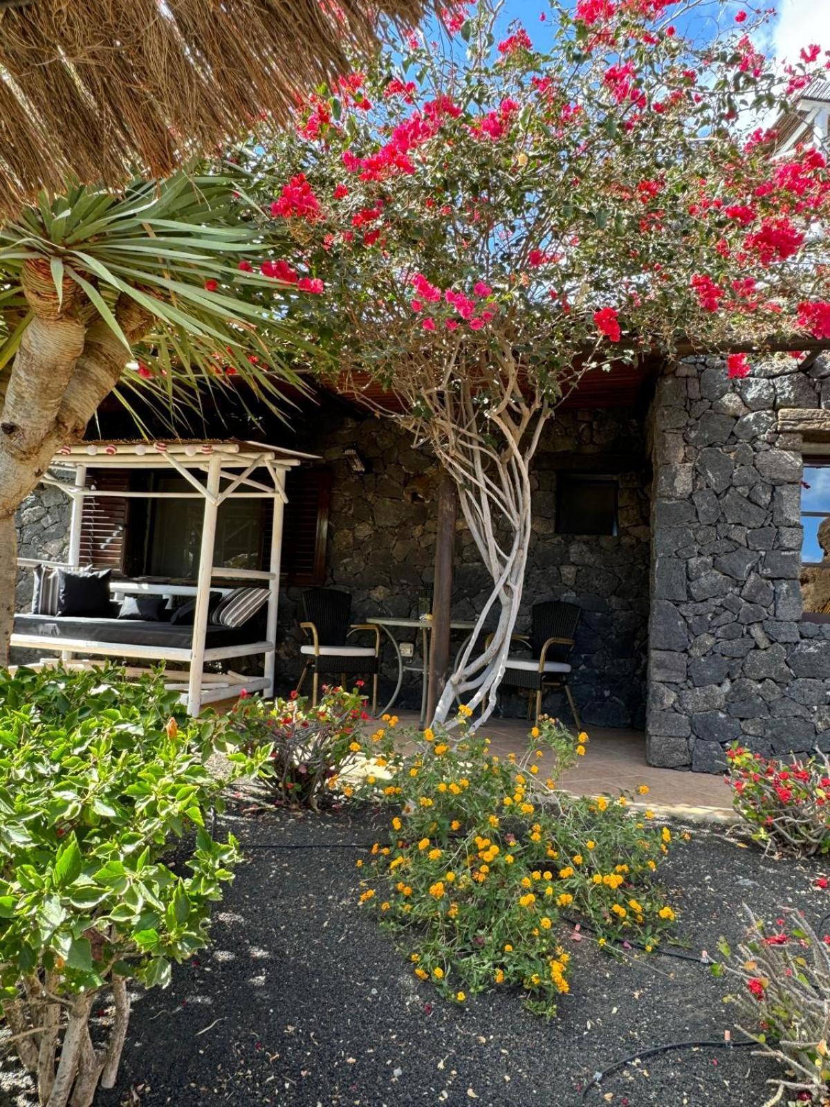 Castillo Lanzarote Villa Bailey - Luxury Villa - Pet Friendly With Heated Pool La Asomada  Kültér fotó