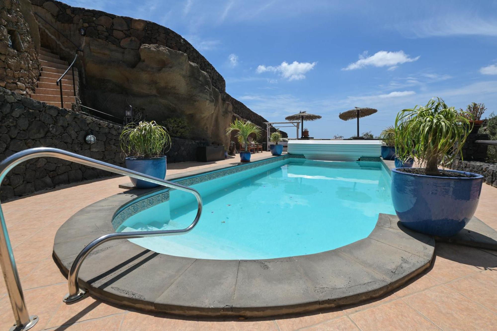 Castillo Lanzarote Villa Bailey - Luxury Villa - Pet Friendly With Heated Pool La Asomada  Kültér fotó